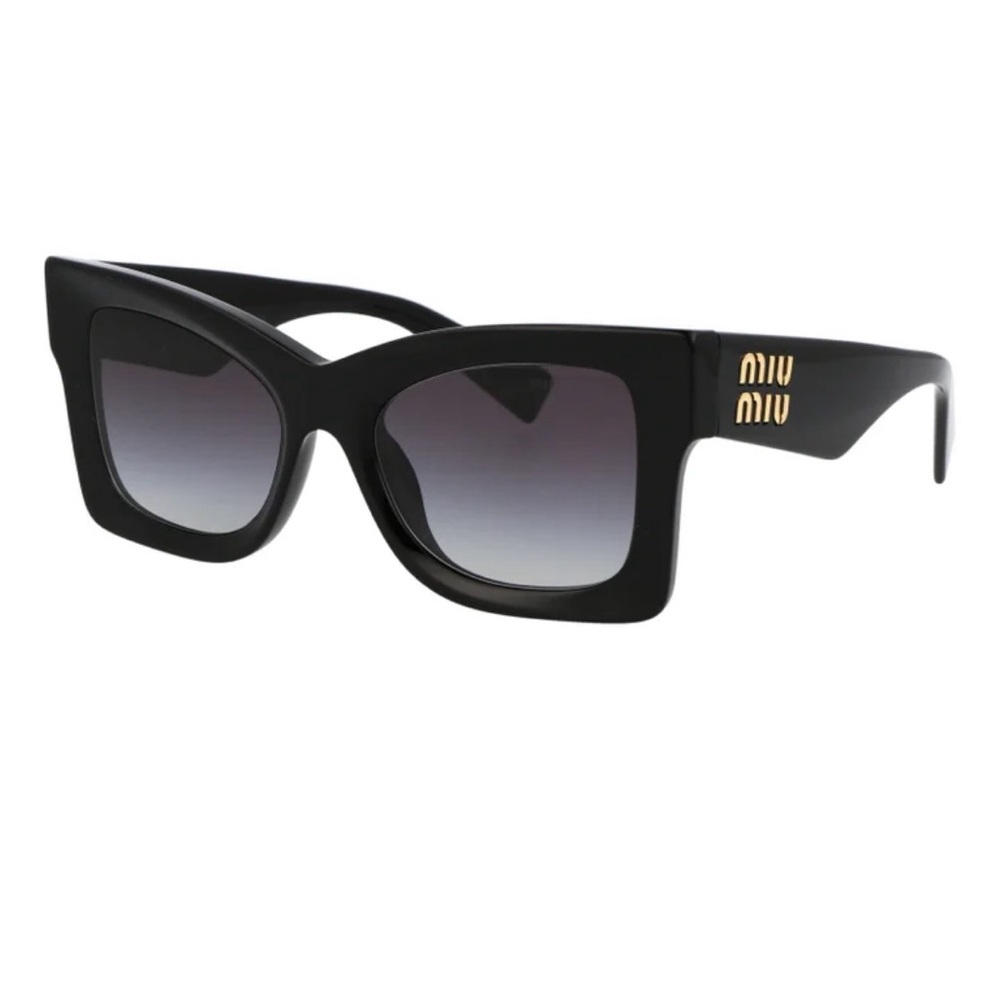 Miu Miu Cat-Eye Frame Sunglasses